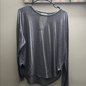 Under Armour Gray Long Sleeve Top